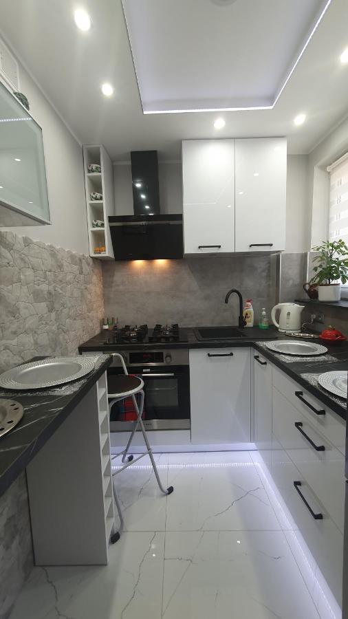 Apartament Park Saski Сандомир Екстериор снимка